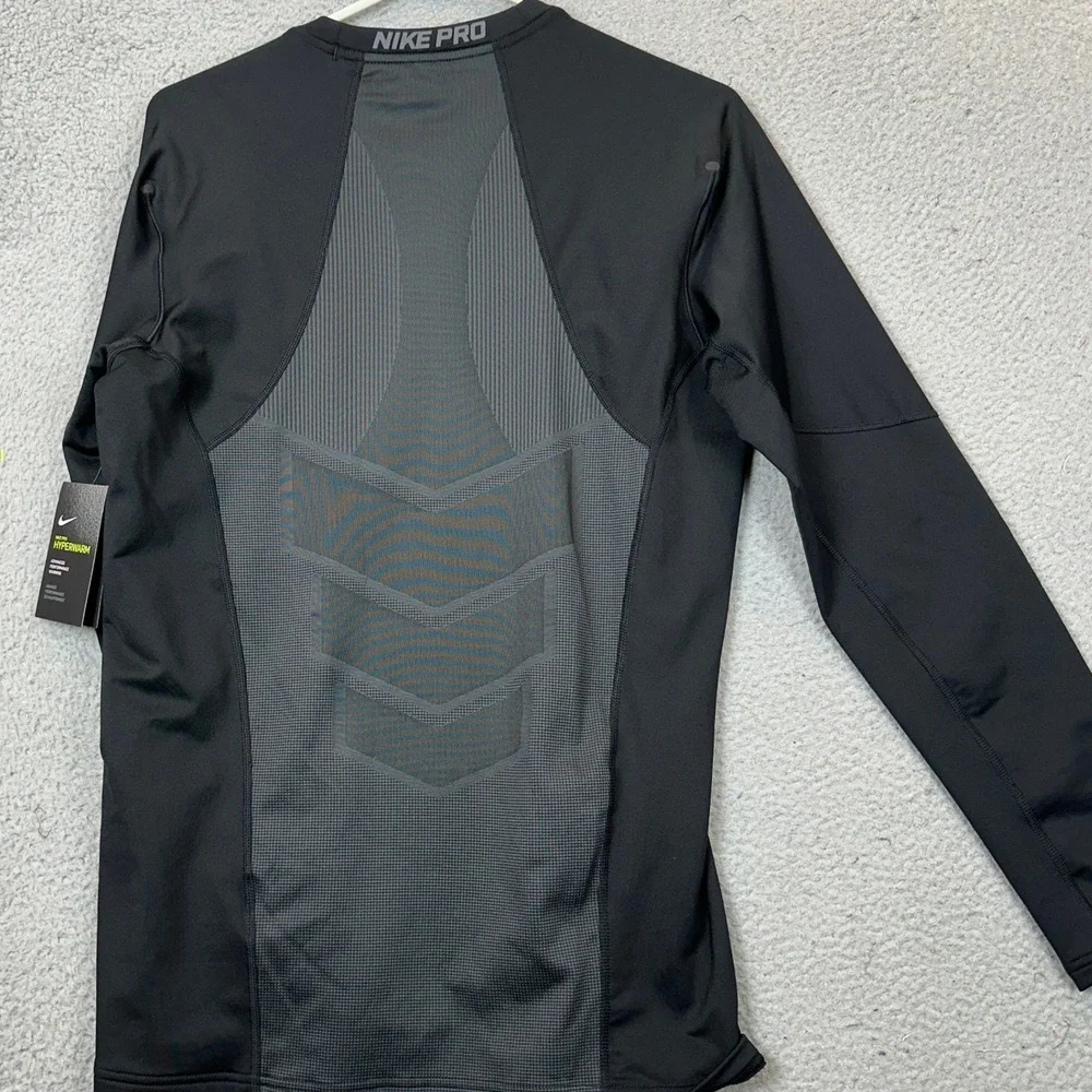 NEW Nike Pro Shirt Men Medium Hyperwarm Black Fitted Training Activewear Stretch